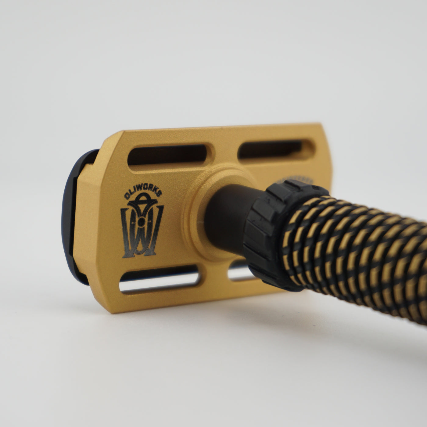 Goldvein- 1 of 1 Razor