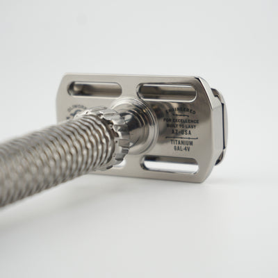 M3[Ti]orite- Titianium 3 Piece razor