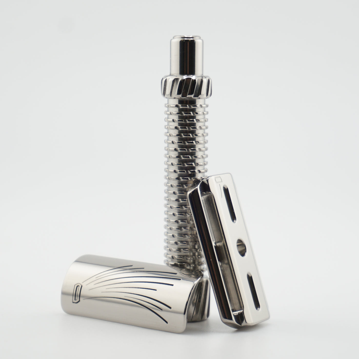 M3[Ti]orite- Titianium 3 Piece razor