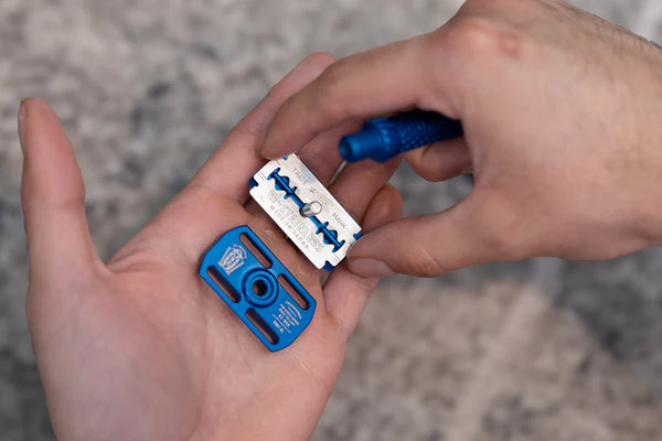 5 DOUBLE-EDGE BLADES